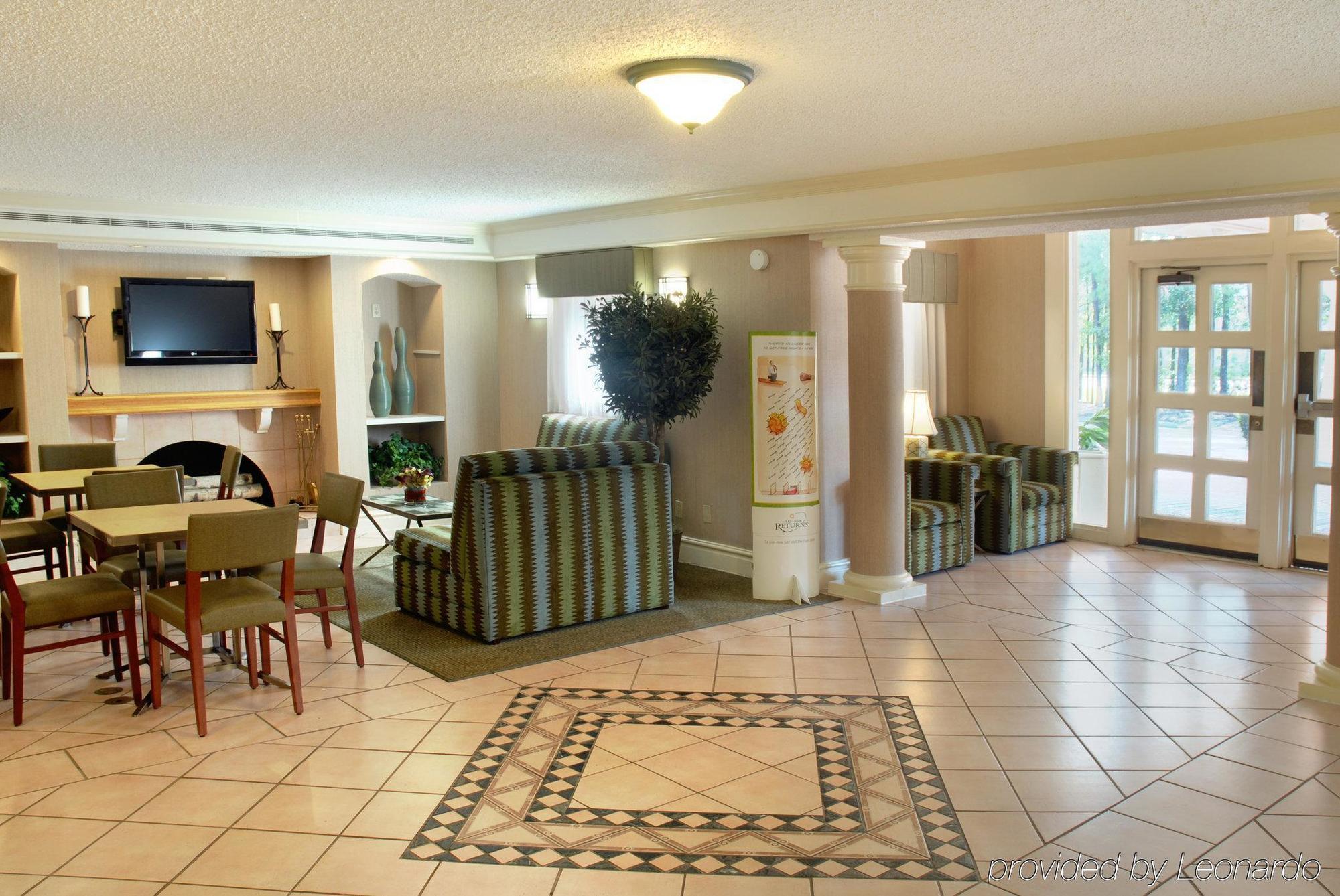 Super 8 By Wyndham The Woodlands North Hotel Екстериор снимка